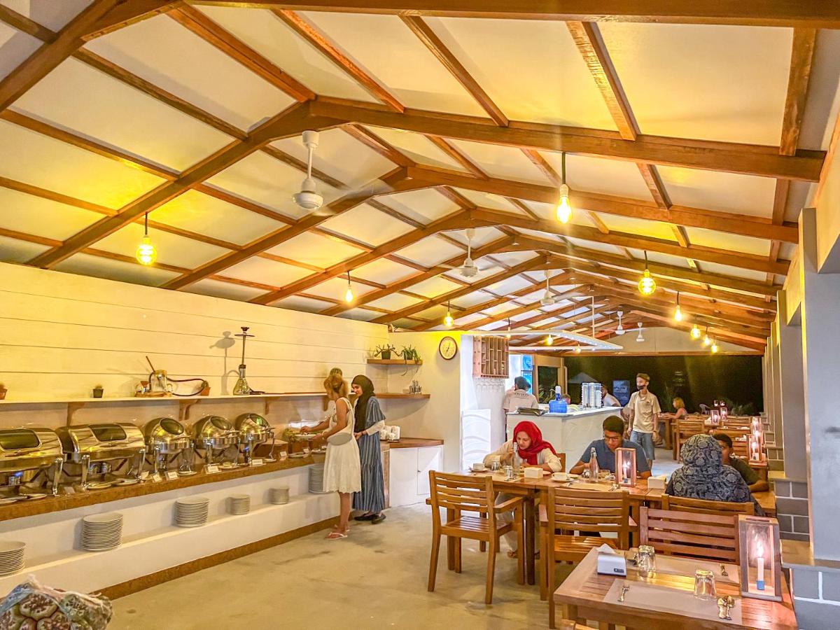 Triton Prestige Seaview and Spa - 5