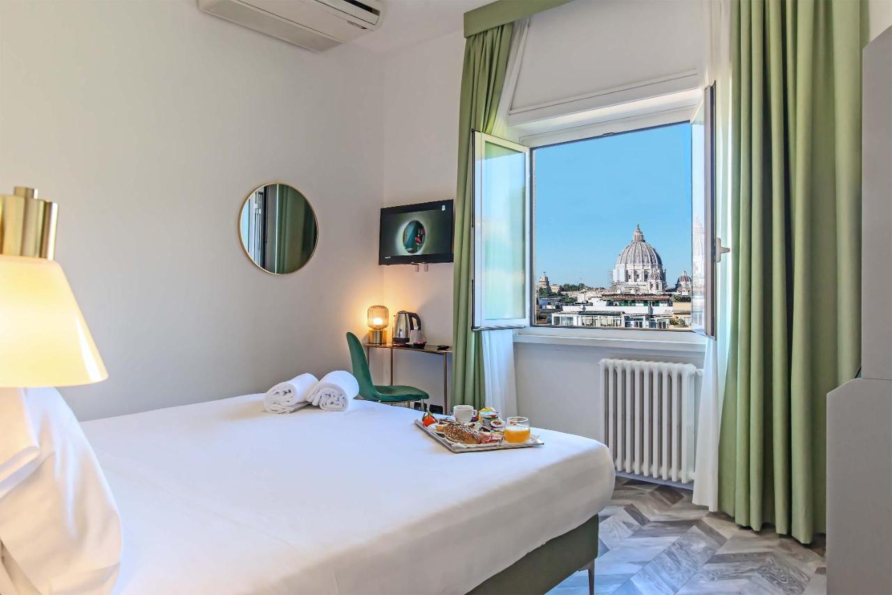 Bloom Hotel Rome
