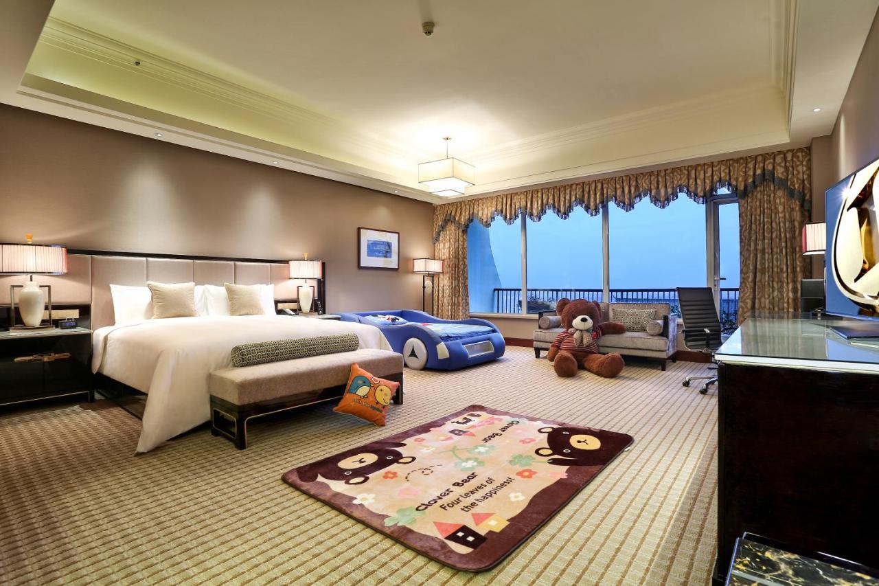 InterContinental Sancha Lake, an IHG Hotel photo