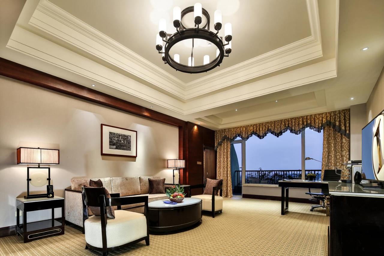 InterContinental Sancha Lake, an IHG Hotel photo