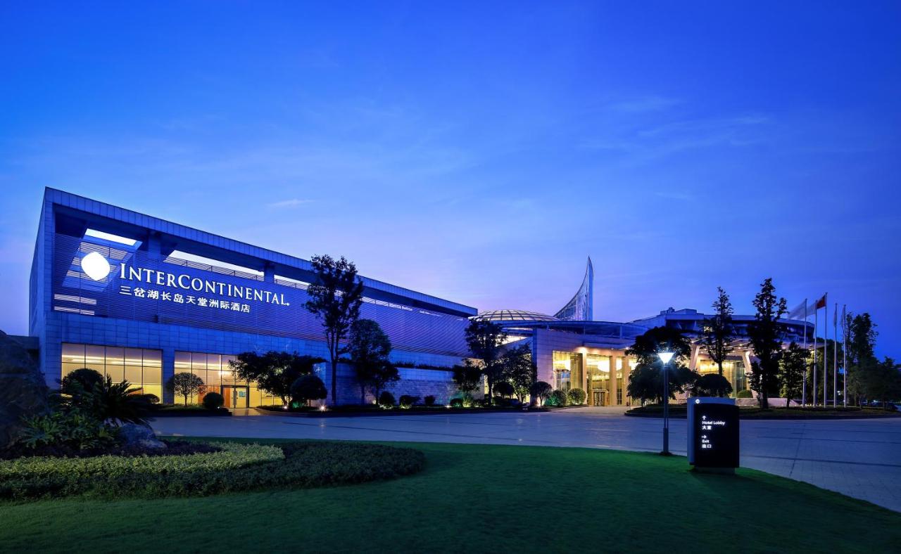 InterContinental Sancha Lake, an IHG Hotel photo