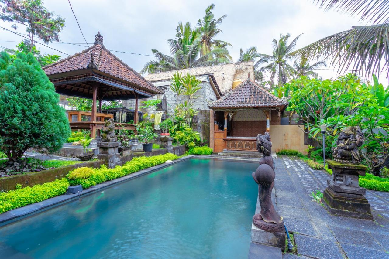 Rizky Guesthouse - 5