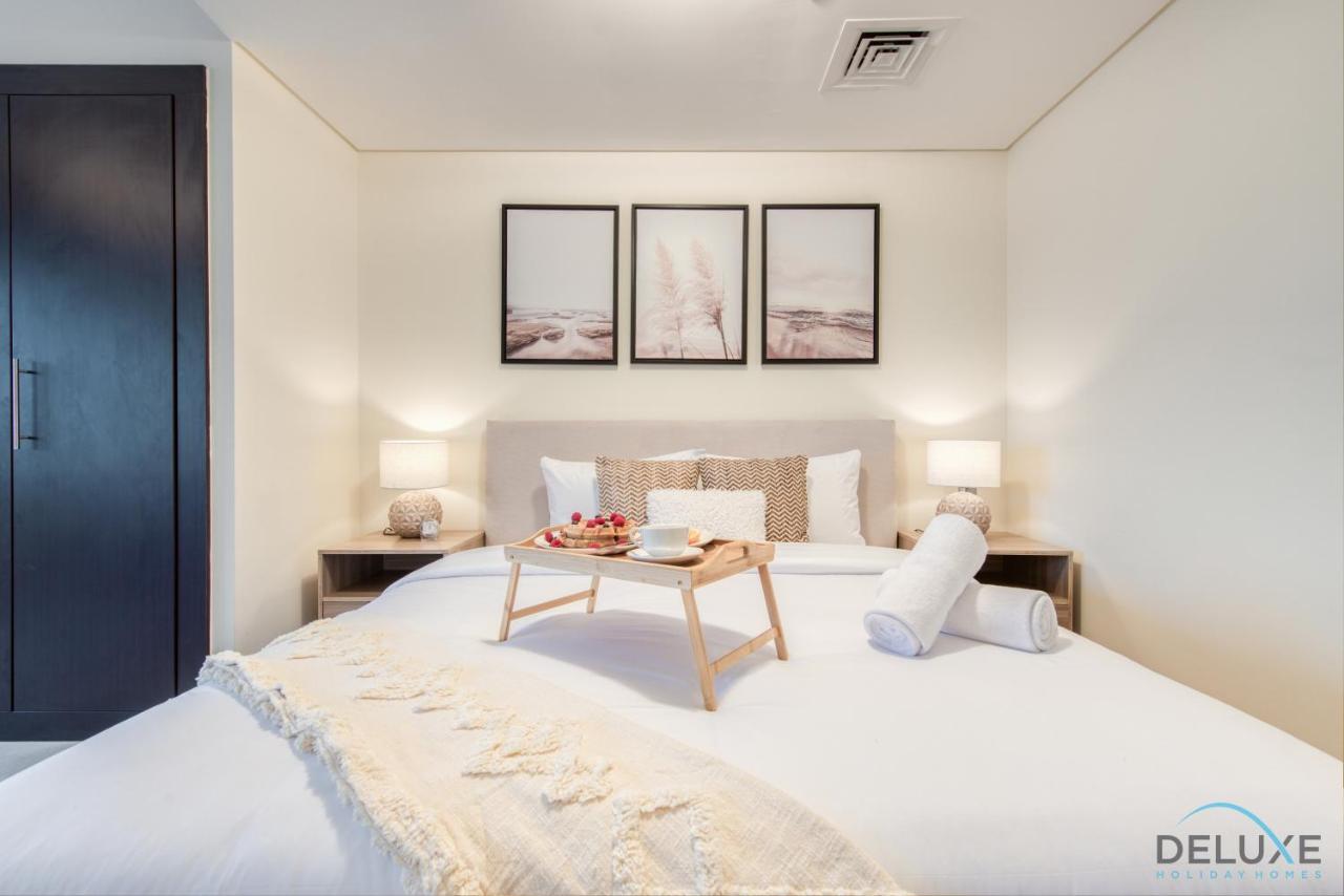 Special Rate Cozy Studio with Balcony Near Attractions by Deluxe Holiday Homes - 2