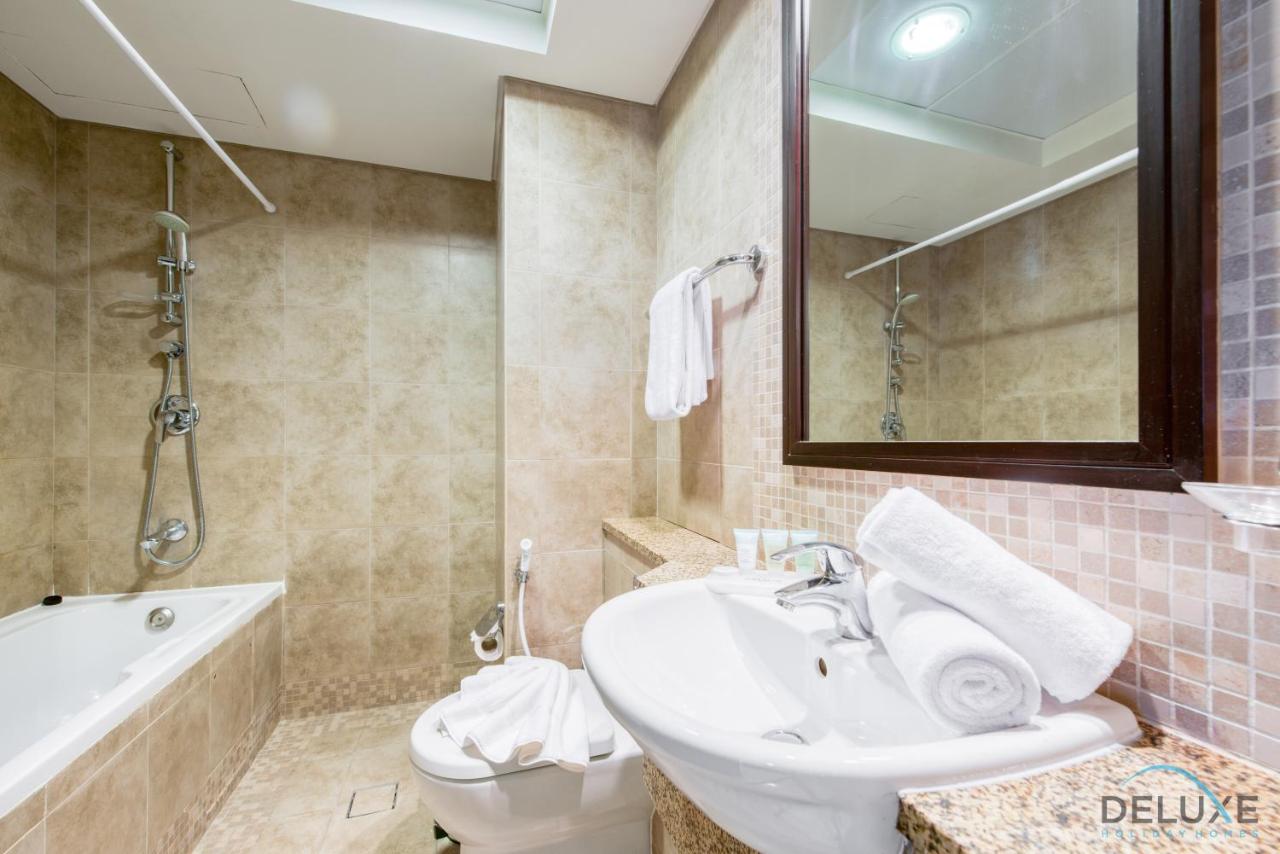 Calm Studio at Sky Gardens DIFC by Deluxe Holiday Homes - 3