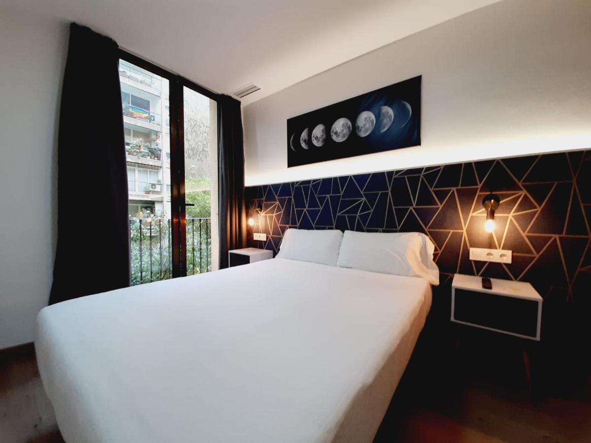 Hostal Laia by gaiarooms - 2