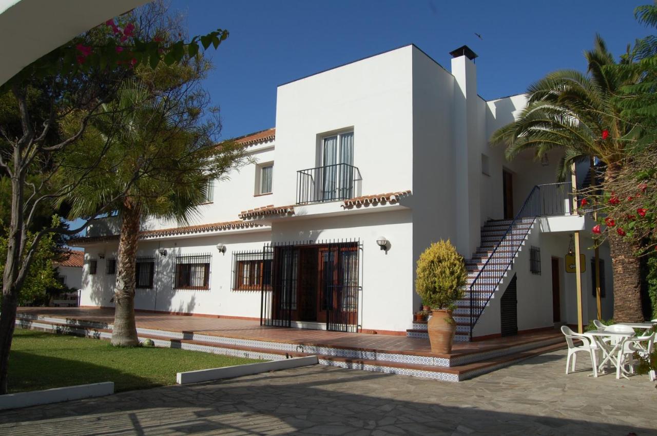 Hotel California (Spanje Nerja) - Booking.com