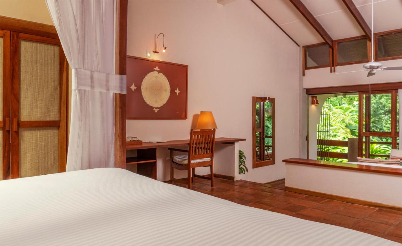 Capitán Suizo Beachfront Boutique Hotel photo