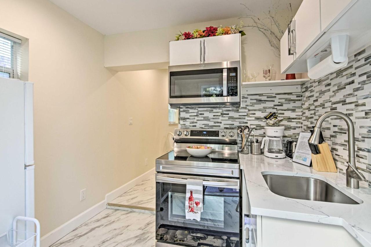 Block 2 Beach Studios and Suites — photo 12