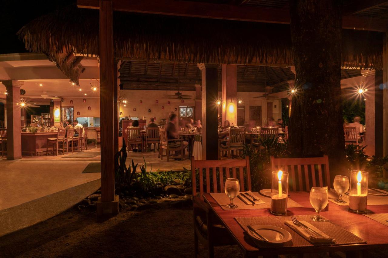 Capitán Suizo Beachfront Boutique Hotel photo
