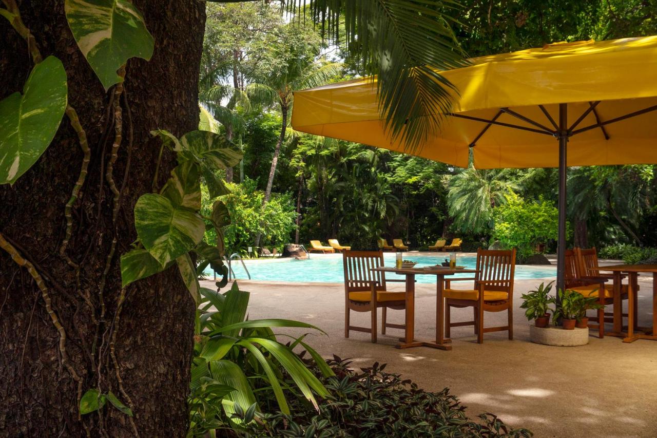 Capitán Suizo Beachfront Boutique Hotel photo