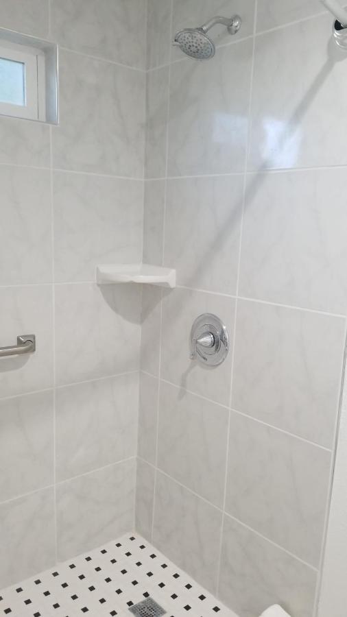 Royale Inn Motel — photo 10