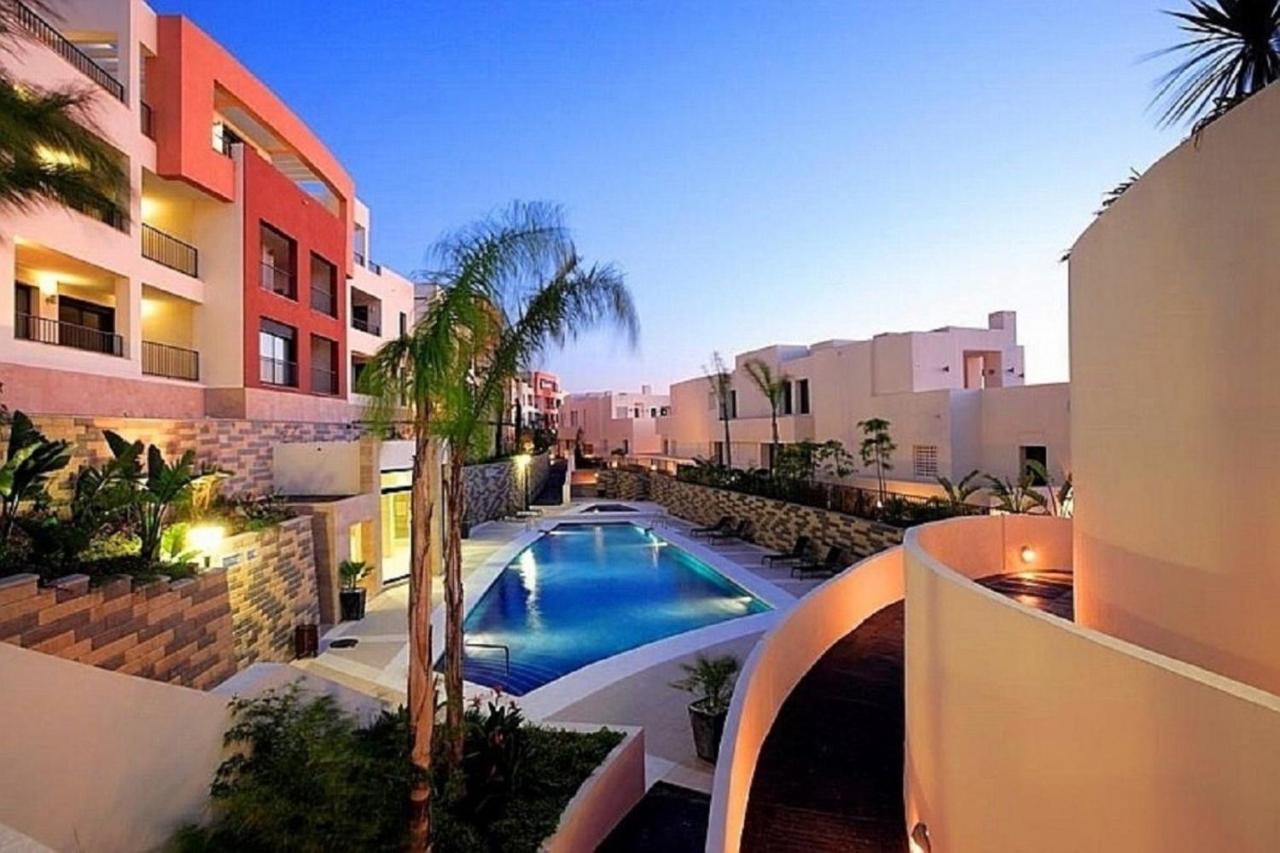 370766 - LUXURIOUS PENTHOUSE WITH SPA AREA, Marbella – Tarifs ...