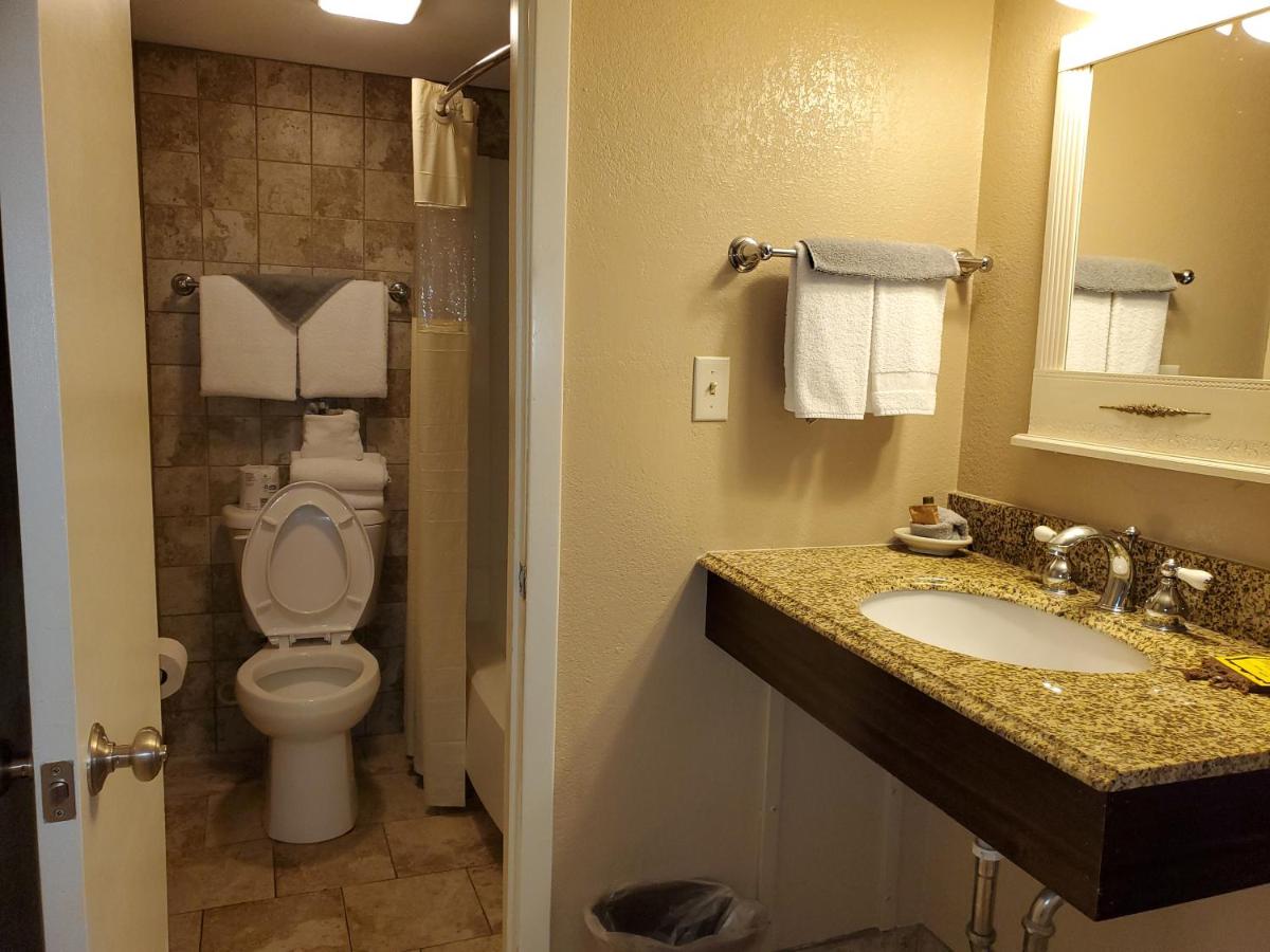 Kansas Kountry Inn — photo 24