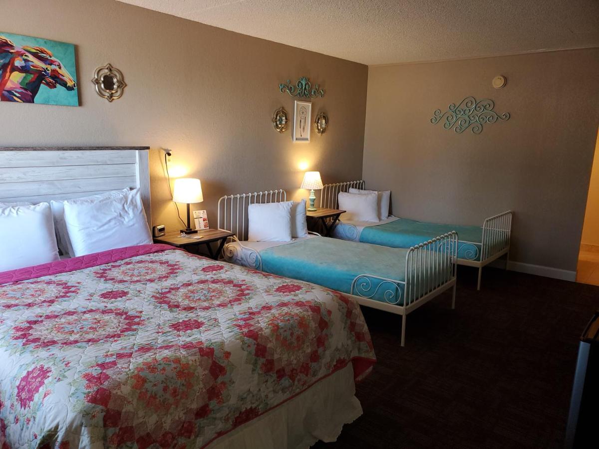 Kansas Kountry Inn — photo 19