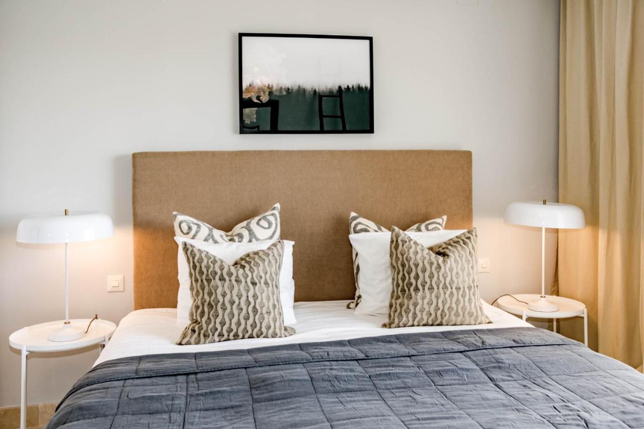 AS10 - Exclusive Apartment in Puerto B, Marbella ...