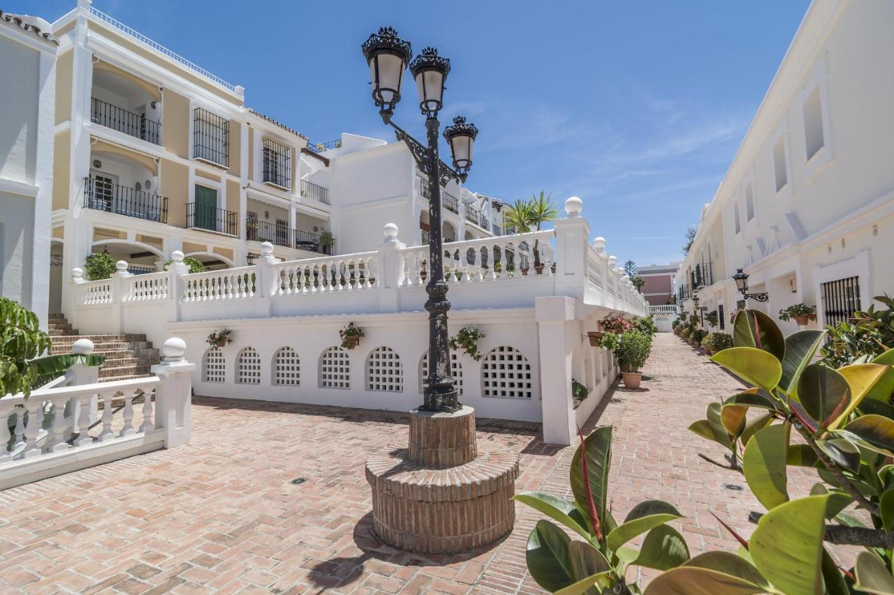 AP164-Apartment aloha Pueblo, Marbella, Spain - Booking.com