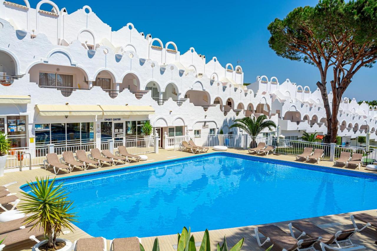 VI- Comfortable 2 bed apartment next to beach, Marbella ...