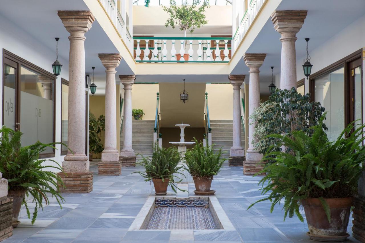 Expo Apartment Golden Mile – 5 min walk to beach, Marbella ...