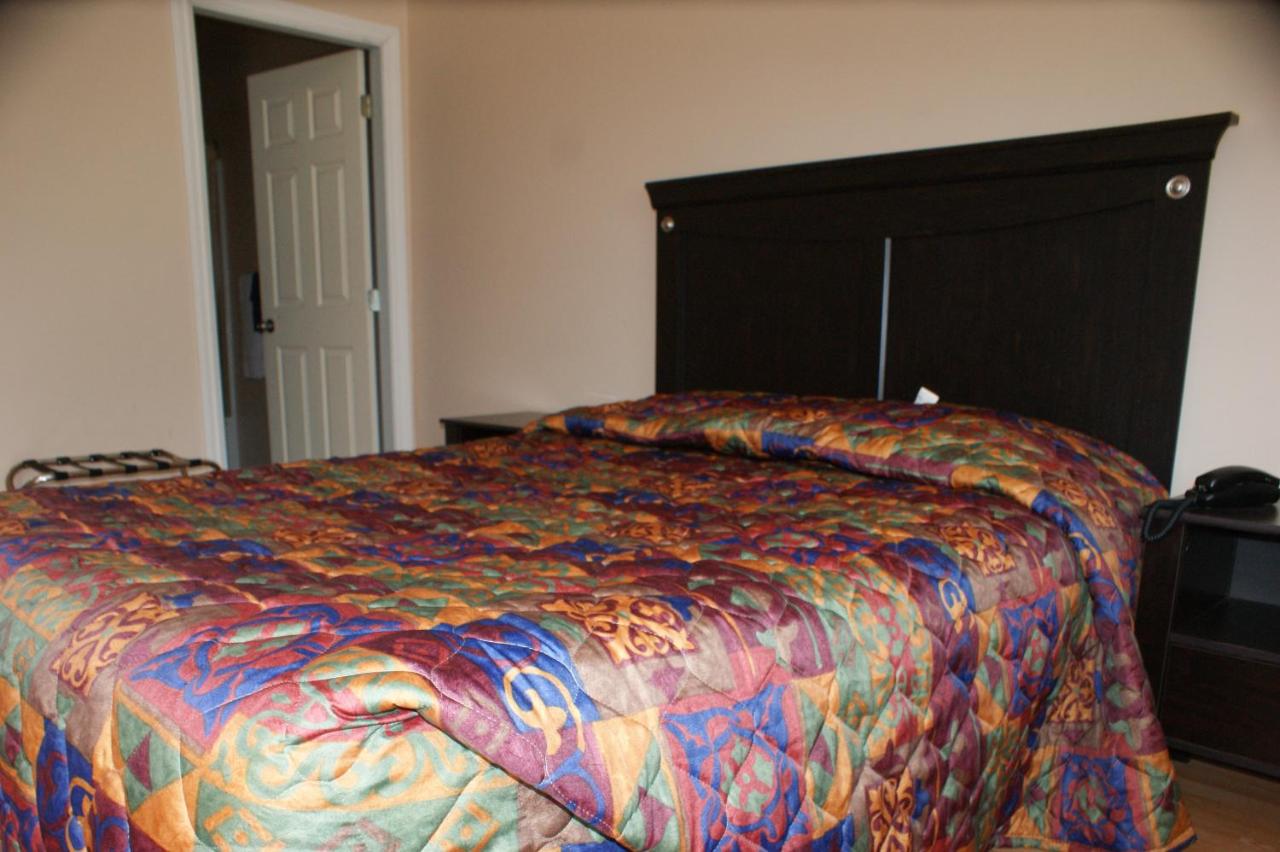 Elks motel — photo 14
