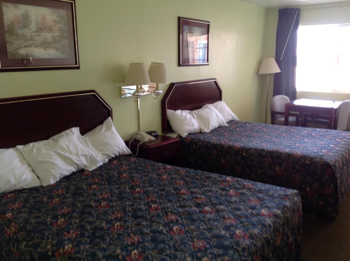 Lasso Motel — photo 24