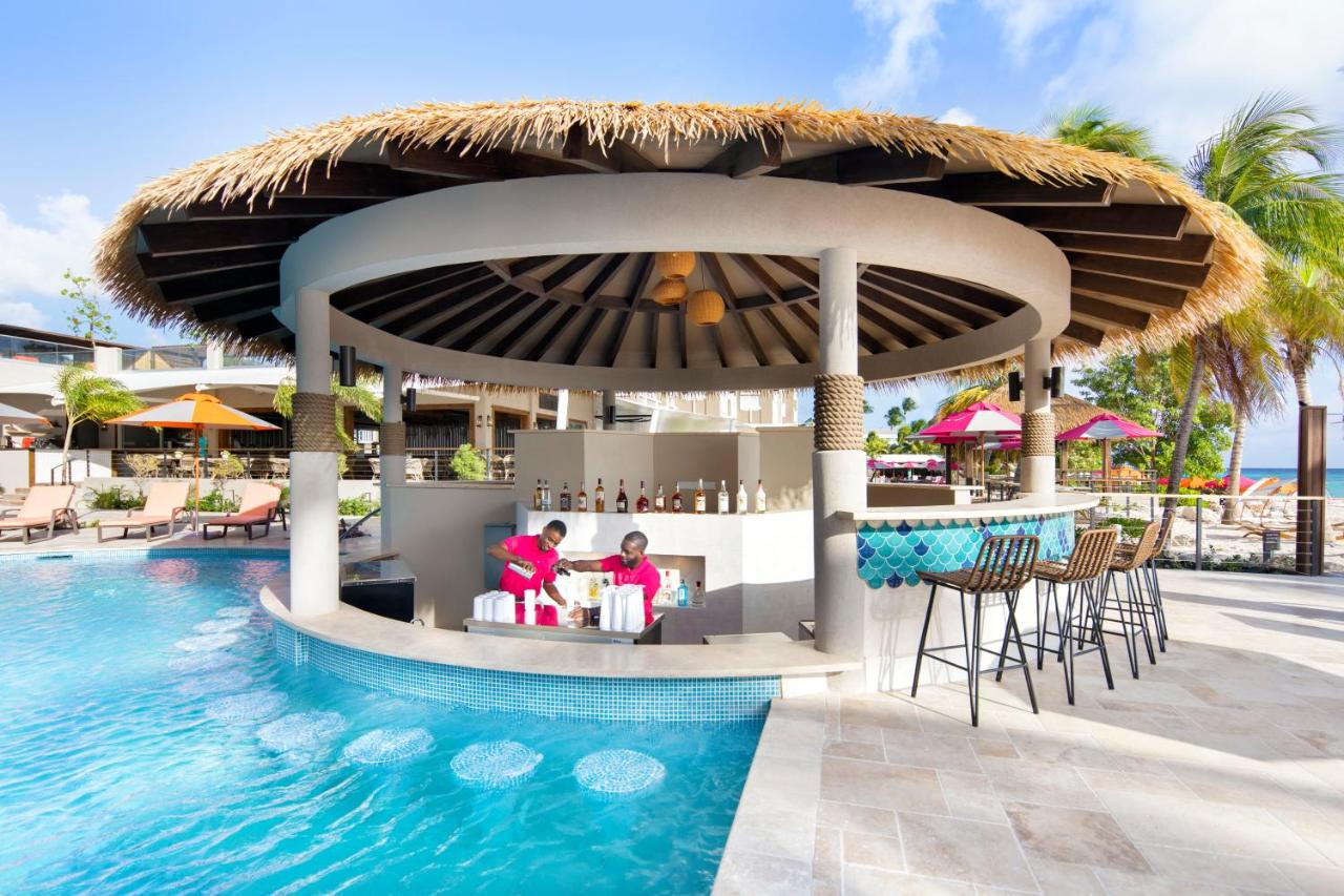 O2 Beach Club & Spa All Inclusive by Ocean Hotels photo