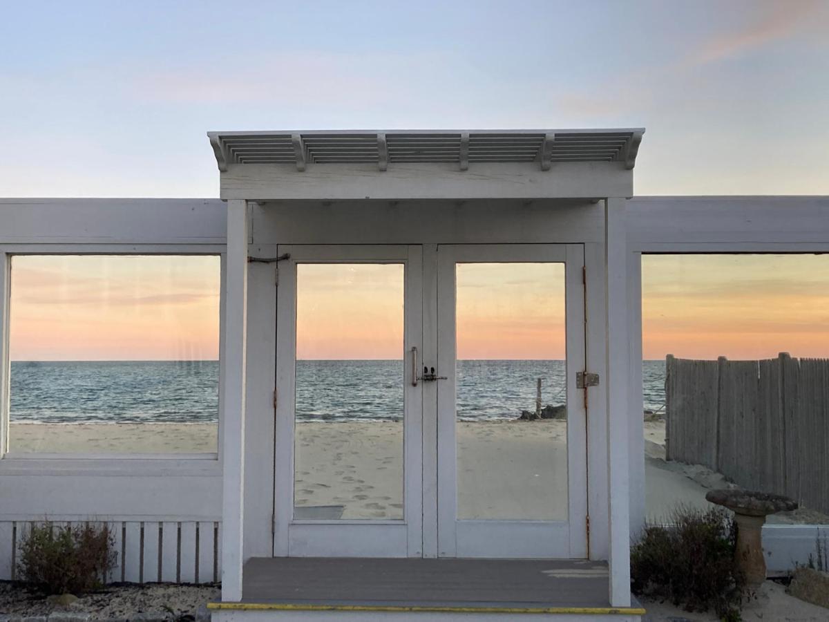 By The Sea Guests Bed & Breakfast and Suites — photo 1