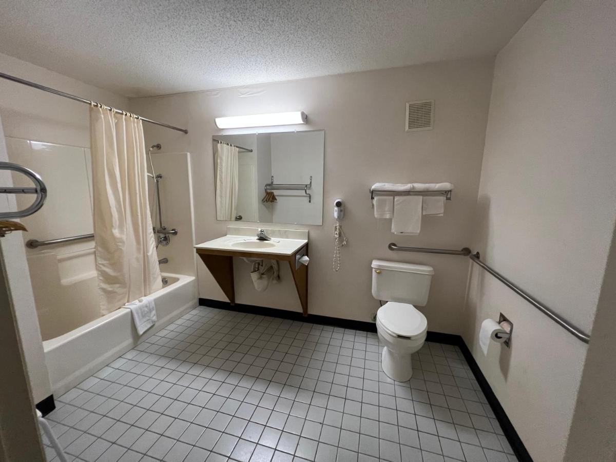 Garden Inn & Suites — photo 17