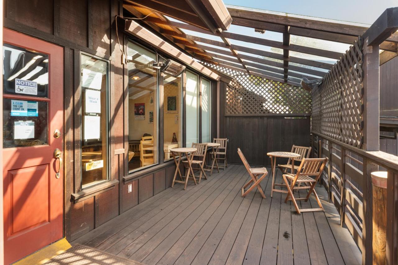 Harbor Lite Lodge — photo 11