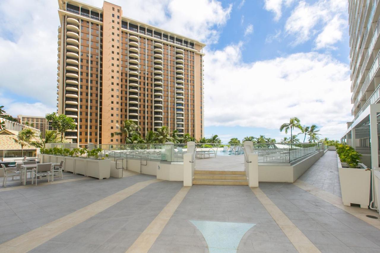 Ilikai Tower 642 Lagoon View 1BR photo