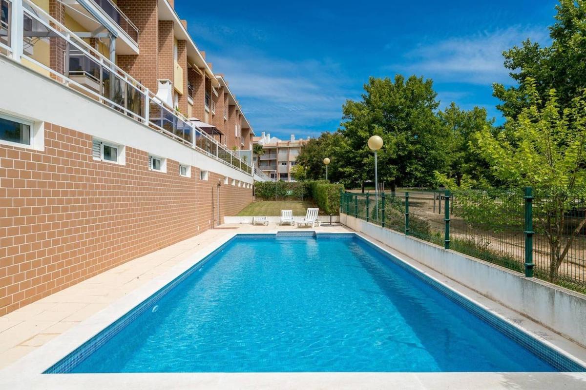 2 Bedroom Relax in Alvor by Innkeeper