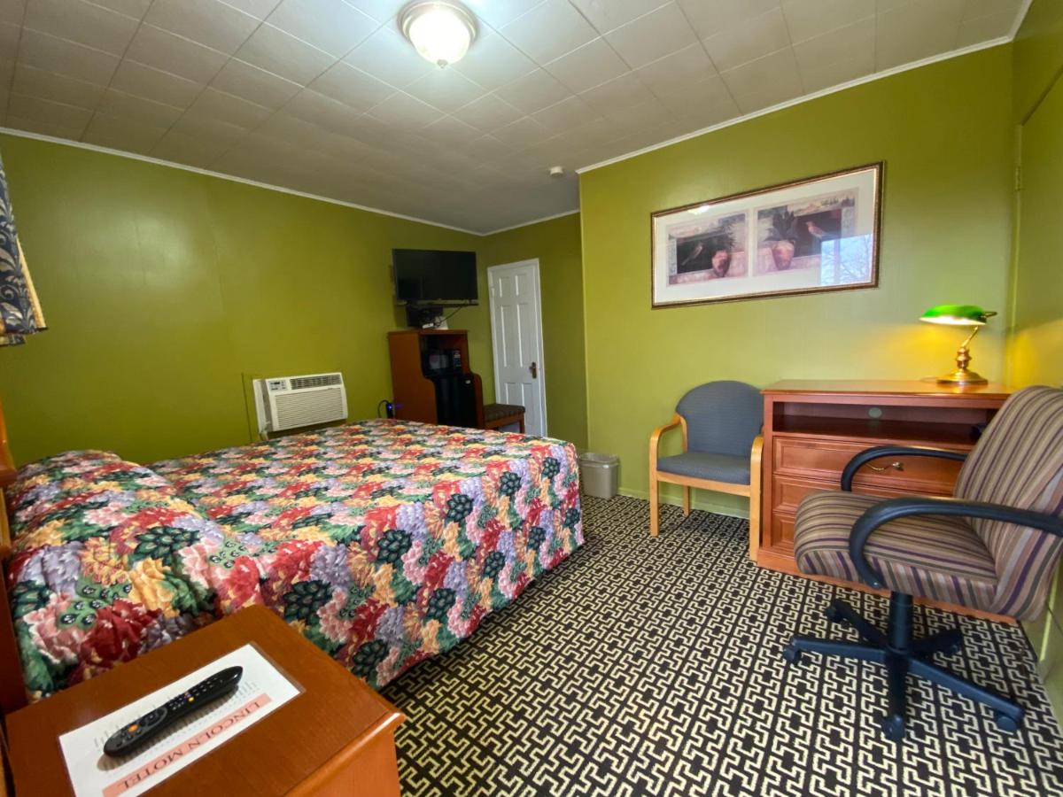 Lincoln Motel — photo 13