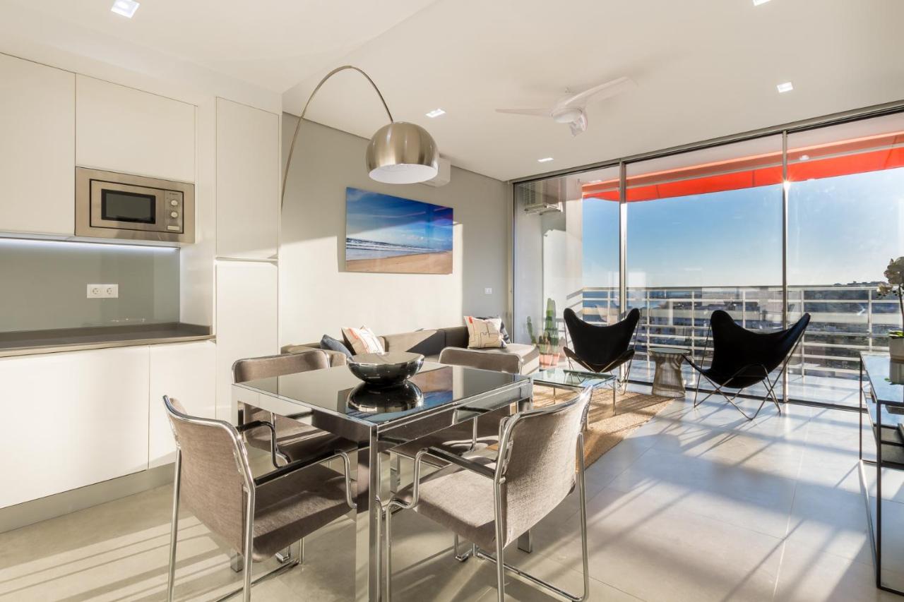 Moderno apartamento con impresionantes vistas al mar ...