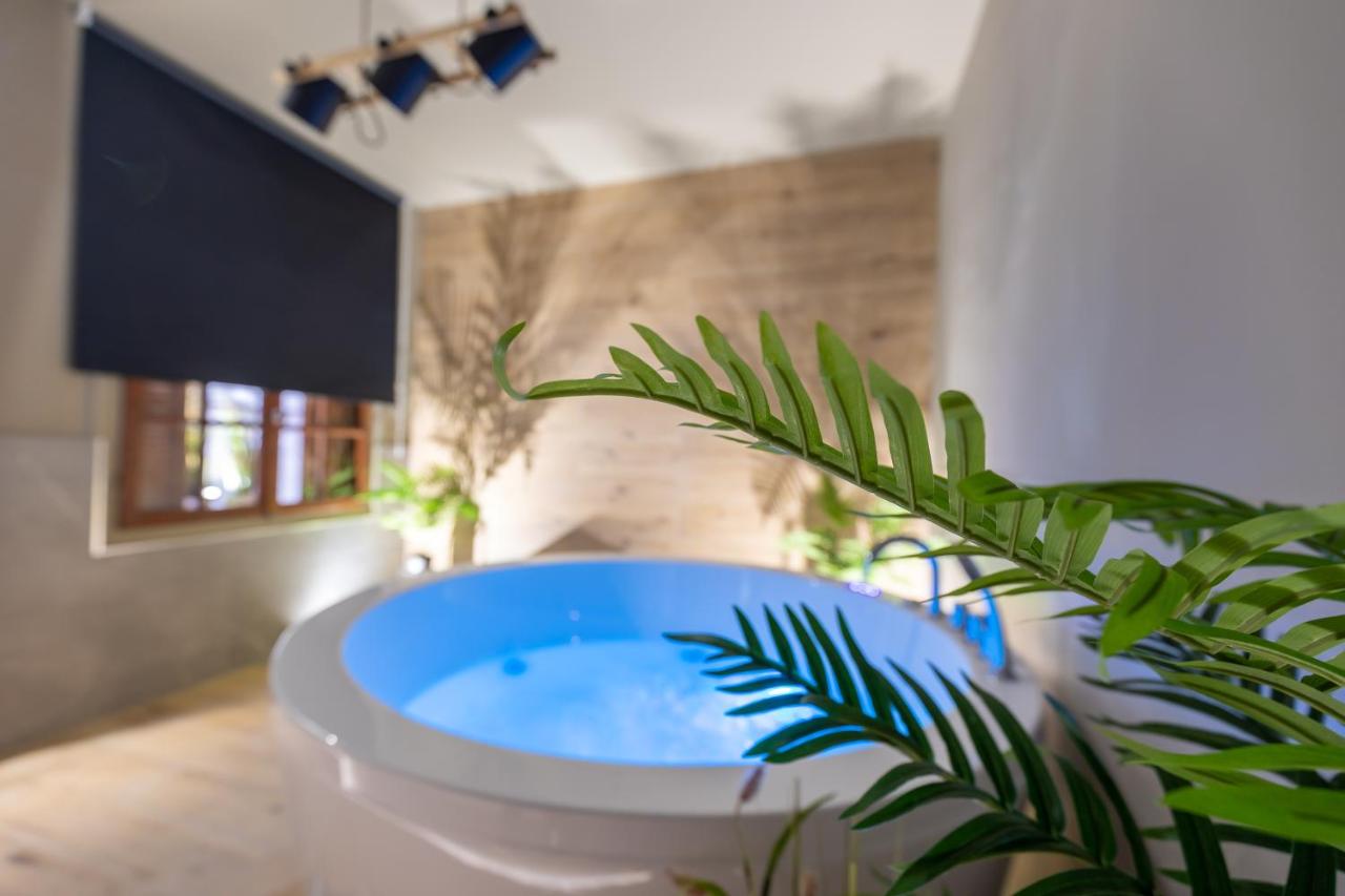 NOHO Boutique , premium living Dikeou 8 - 3