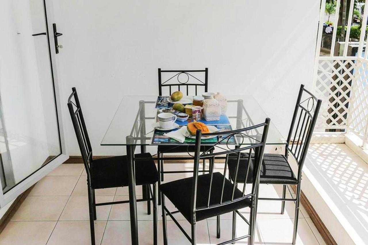 Comfortable apartment in Flic en Flac 74 sqm sea view - 4