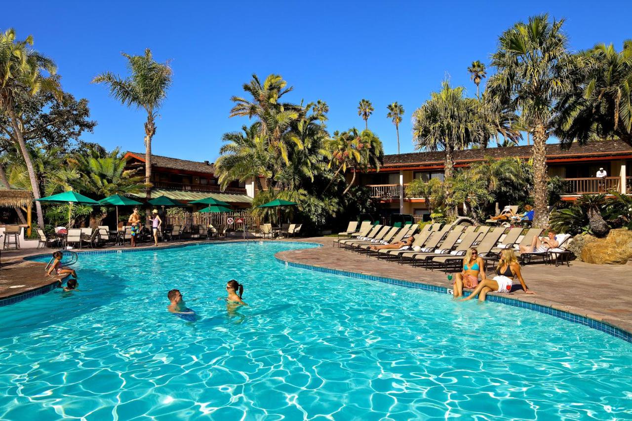 Heated swimming pool: Catamaran Resort Hotel and Spa
