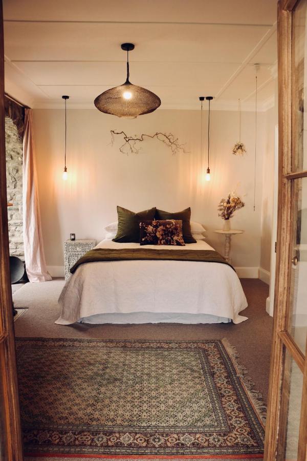 Historic Clyde cottage guest house — photo 2