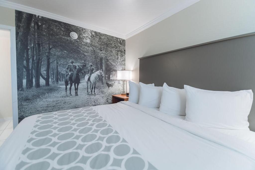 Equus Inn I75 — photo 9