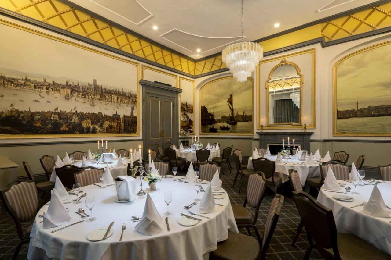 Oatlands Park Hotel photo
