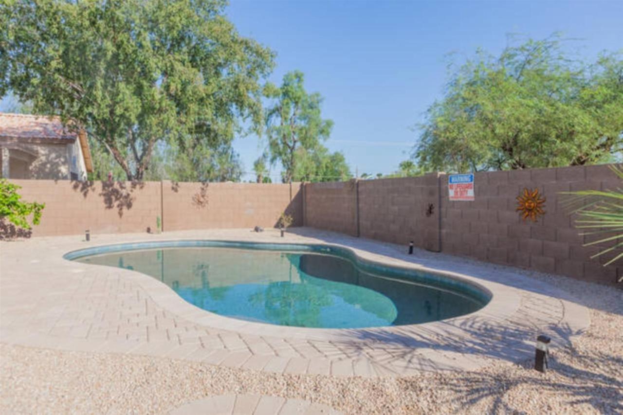 Heated swimming pool: 4353 E Birchwood Circle, Mesa