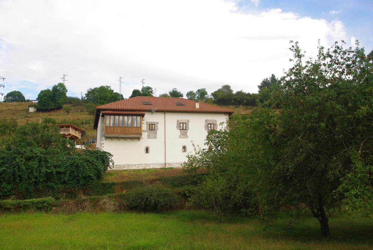 Apartment La Casona de Candamín, Candamo, Spain - Booking.com
