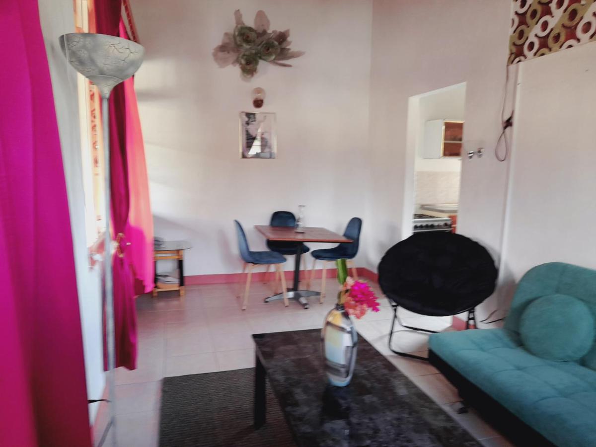 Angler Apartments photo