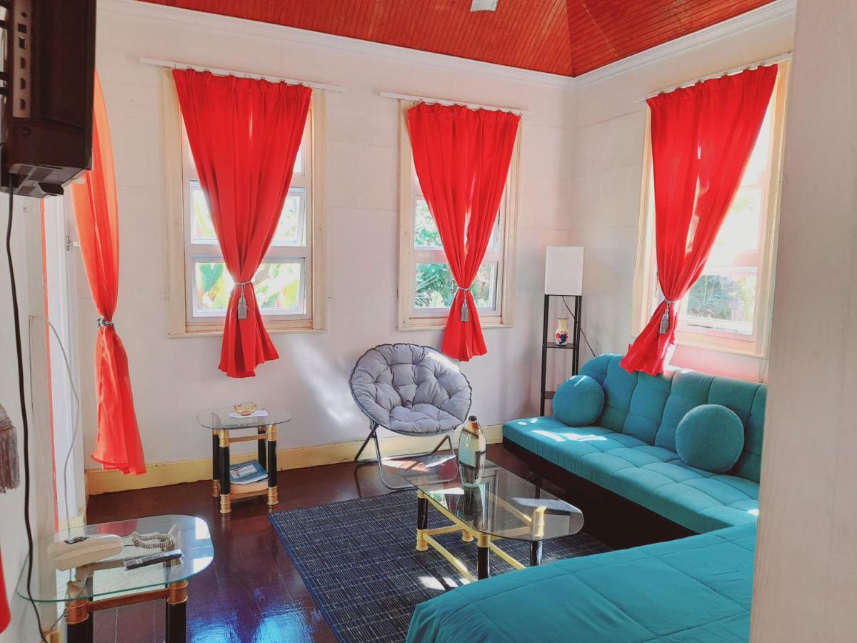 Angler Apartments photo