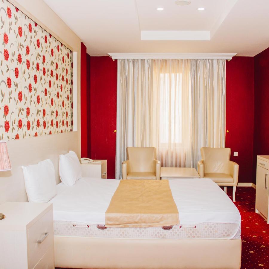 Lara Hotel Baku photo