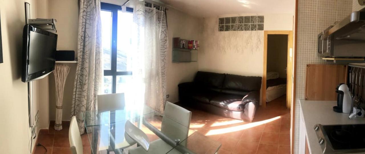 Apartamento diseño a pie de pista. Zona Baja., Sierra Nevada ...