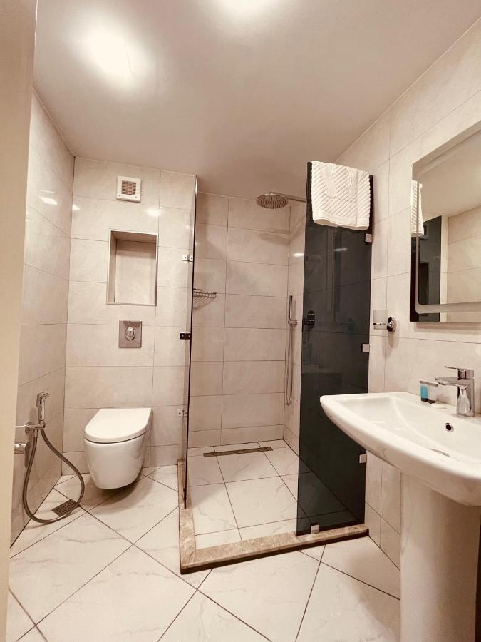 Eleven Hotel Baku photo