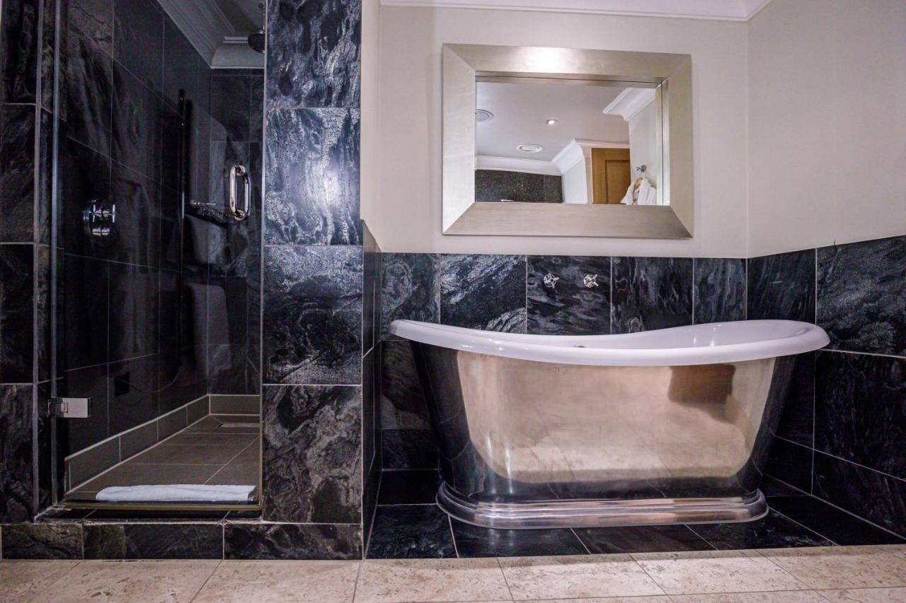 Alexander House Hotel & Utopia Spa photo