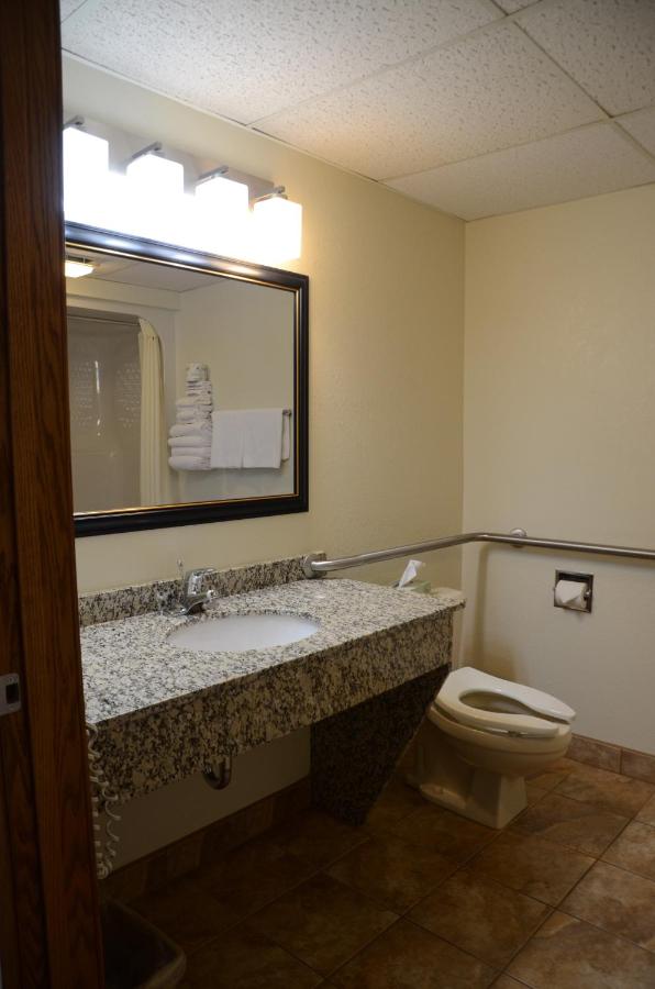 North Star Hotel Pictured Rocks — photo 12