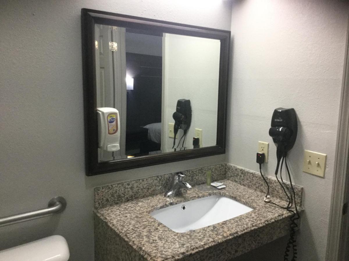 Travel Inn — photo 12