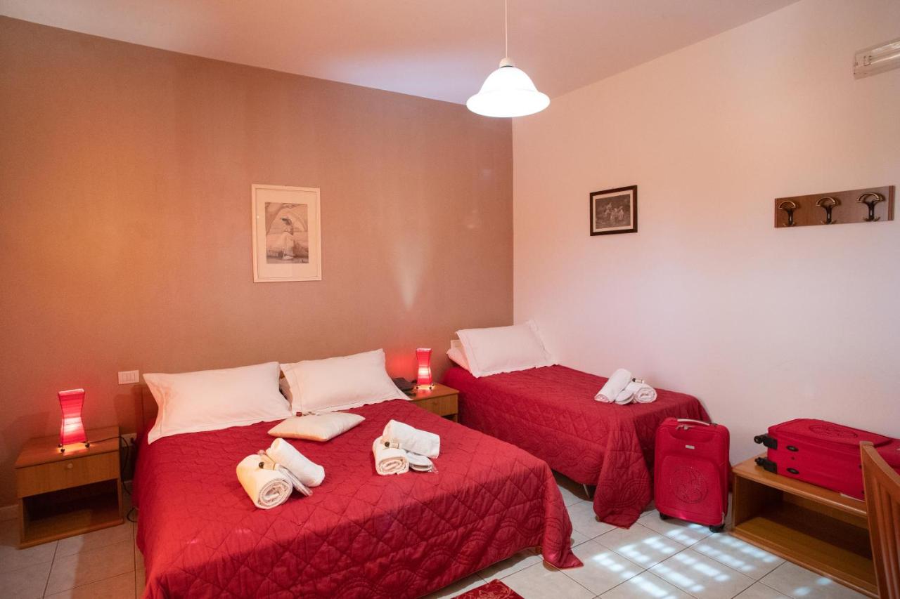 Hotel Kiris photo