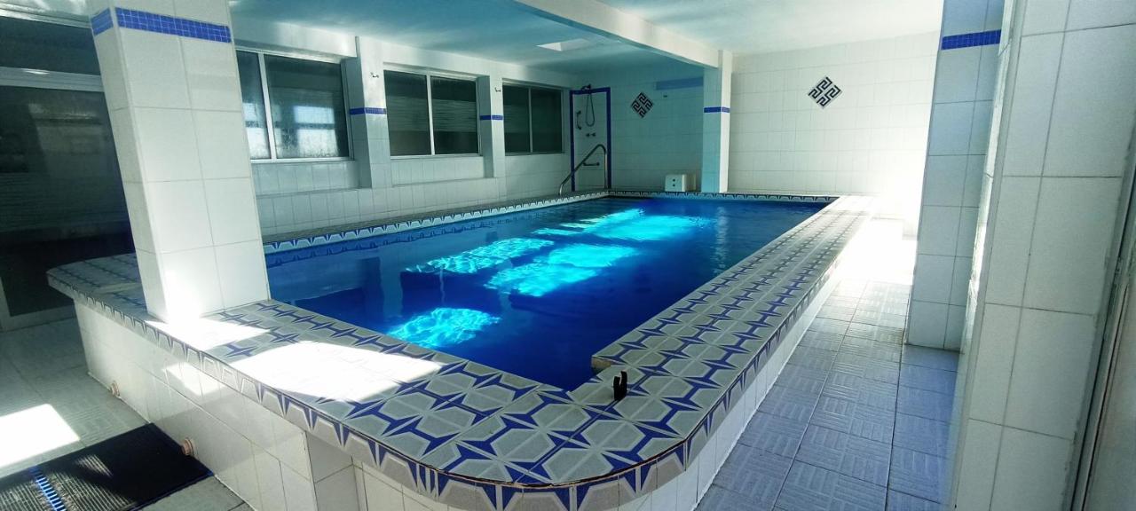 Villa Universal Beauty Resort, Malaga – Prezzi aggiornati per ...
